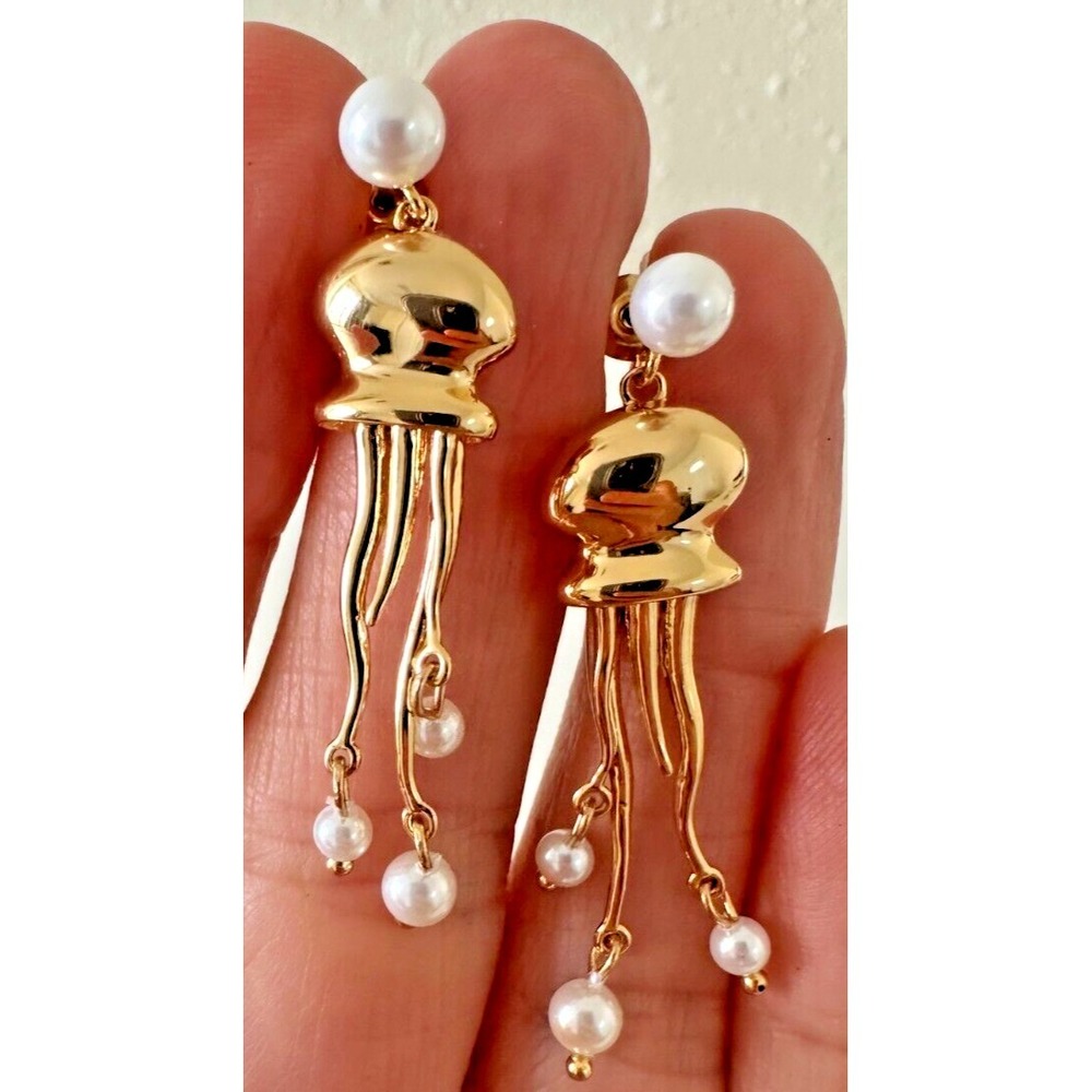 En Route Jellyfish Earrings‎ Dangle Gold Pearl Post SeaLife Beach
